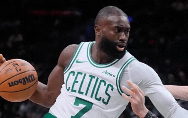 九游在线登录-都说你3亿太贵，如今带队第二，还创造历史纪录，已是超级巨星|凯尔特人|篮网|布朗|NBA|尼古拉斯·克拉克斯顿_新浪体育_新浪新闻